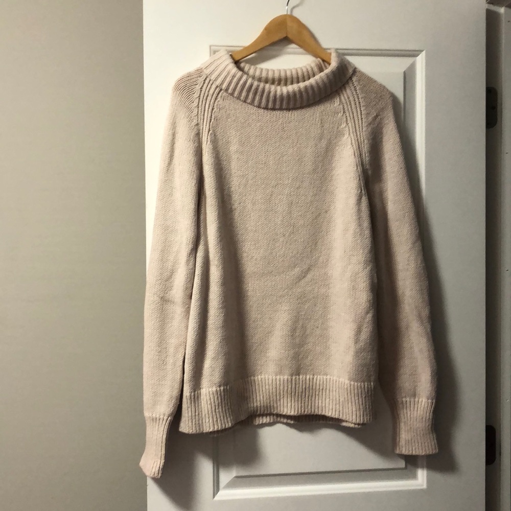 Old Navy Sweater